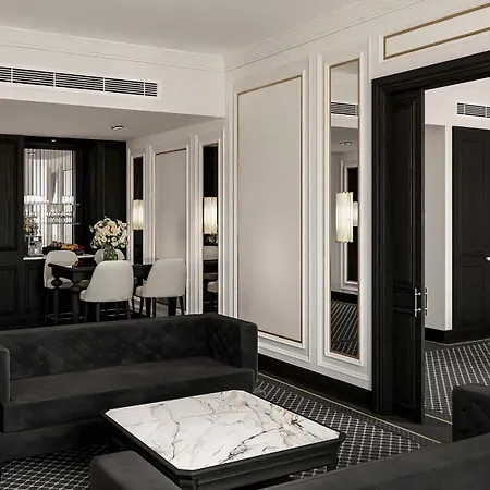 Goldeneye & Casino 酒店 5*