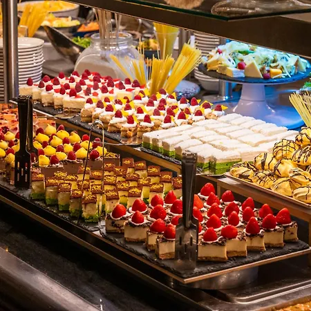 Goldeneye & Casino 酒店 斯维伦格勒